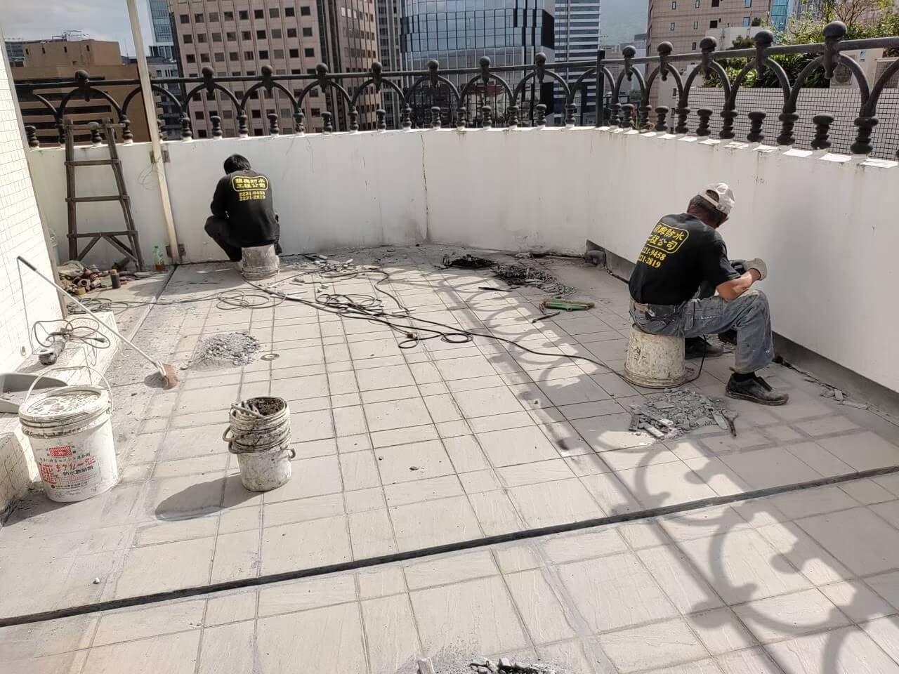 台北市信義區逸仙路屋頂防水